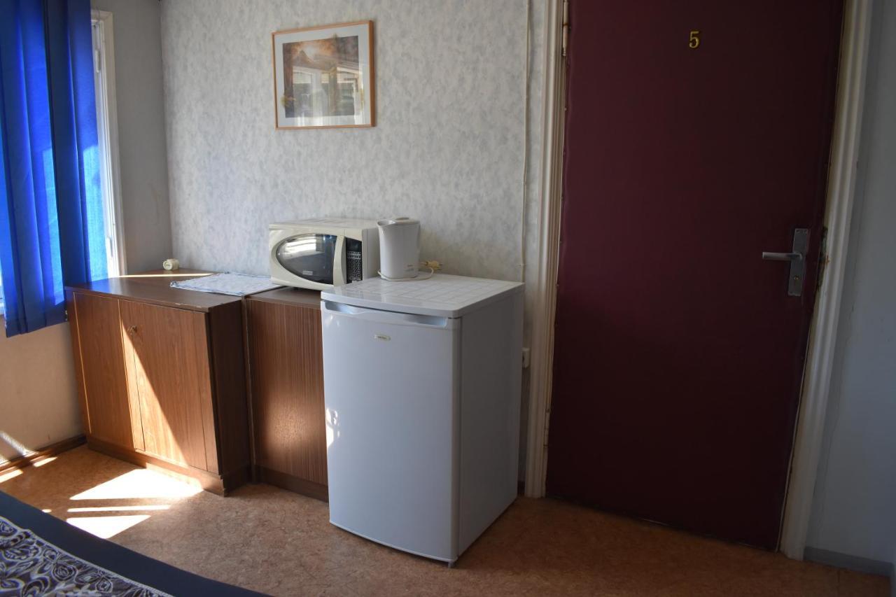 Budget Hostel Pärnu Eksteriør bilde